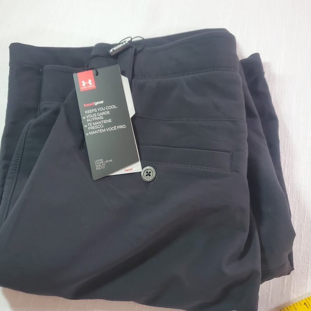 Under Armour Golf Shorts Men’s Size 30 Black 11" Inseam